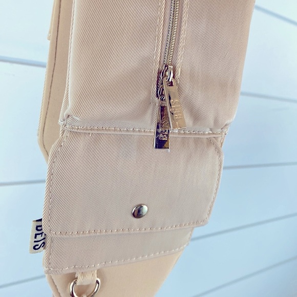 Beis BÉIS The Survival Strap - Picture 6 of 11